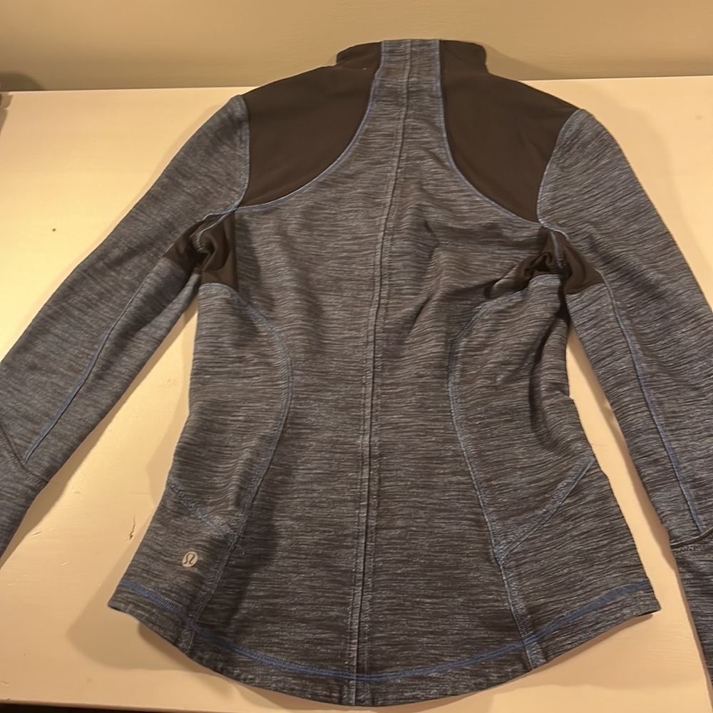 LULULEMON | Lululemon Forme Slub Denim Inkwell Blue Jacket Black Panels - Picture 2 of 3